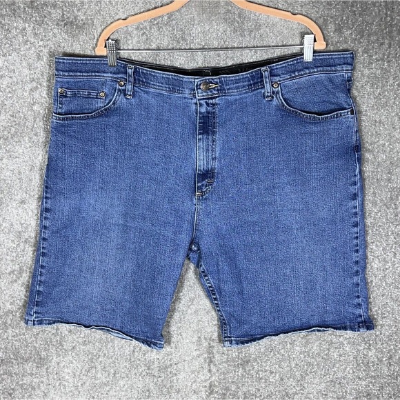 Wrangler‎ Authentics Bermuda Jean Shorts Mens Size 42 Stretch Blue Denim Pockets - Picture 1 of 7